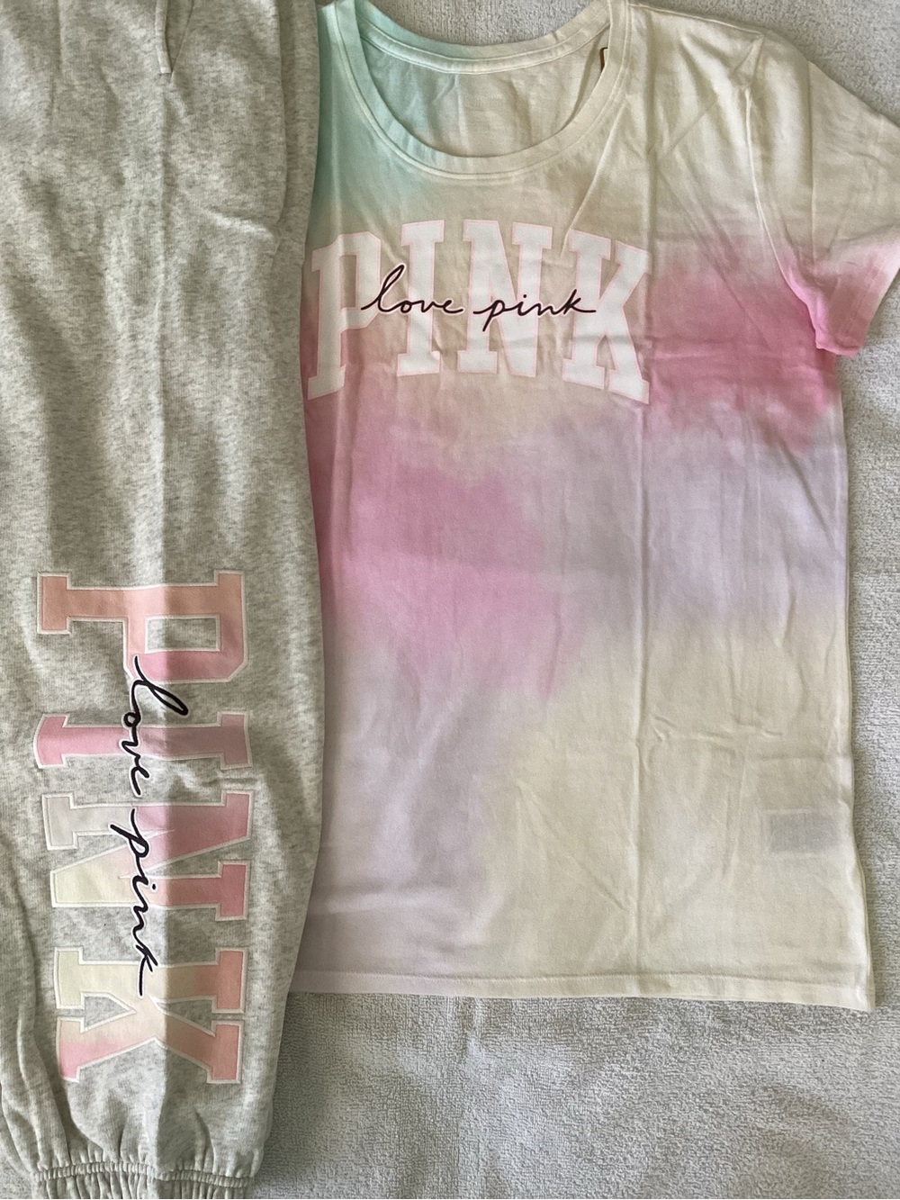 Victoria’s Secret LOVE PINK Freya Tie Dye Shirt Fleece Joggers Sweatpants L NWT